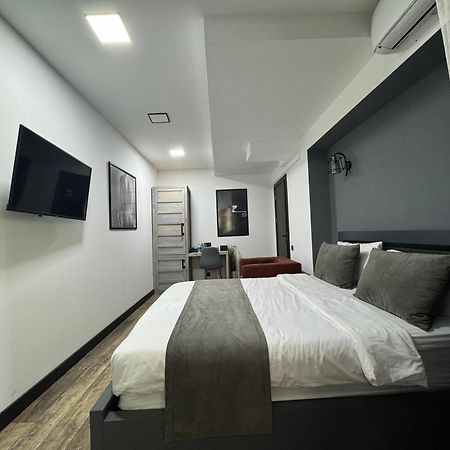 The Phoenix Boutique Hotel Erevan Exterior foto