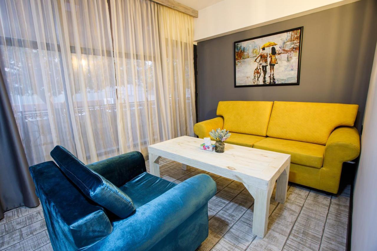 The Phoenix Boutique Hotel Erevan Exterior foto