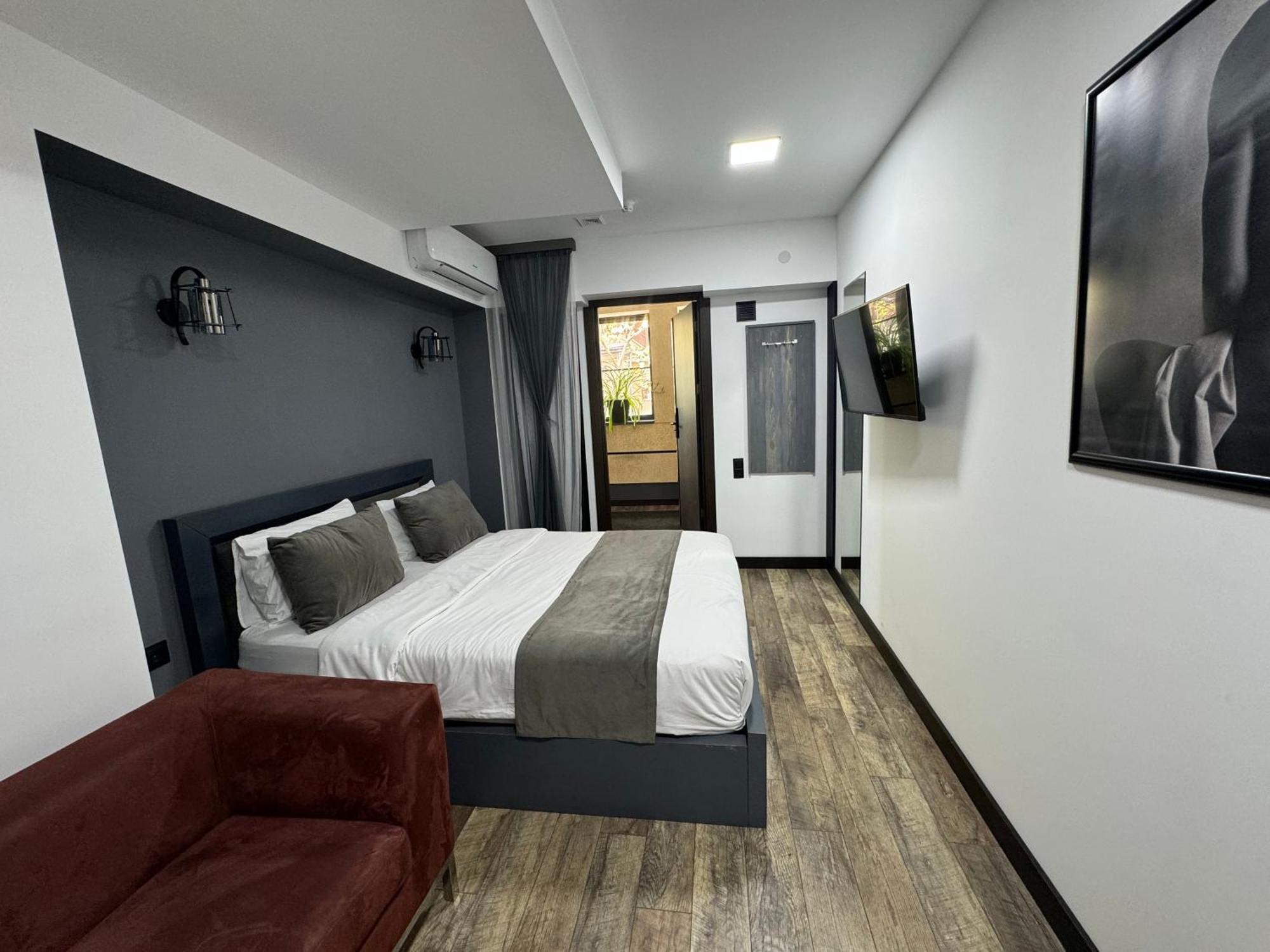 The Phoenix Boutique Hotel Erevan Exterior foto