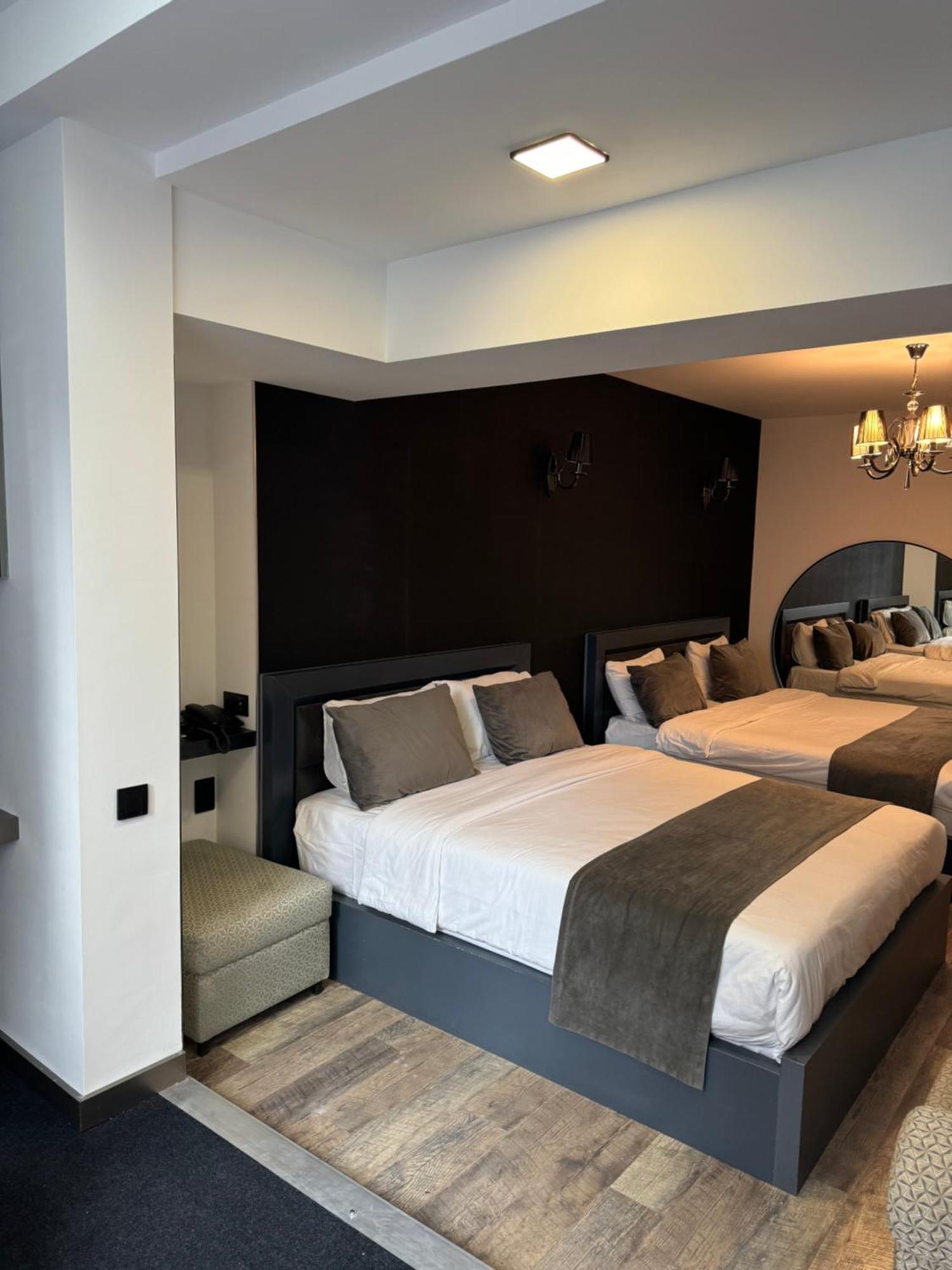 The Phoenix Boutique Hotel Erevan Exterior foto
